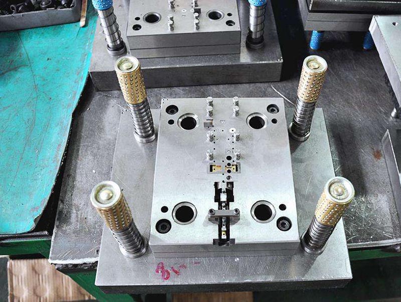 宜春模具制造-01